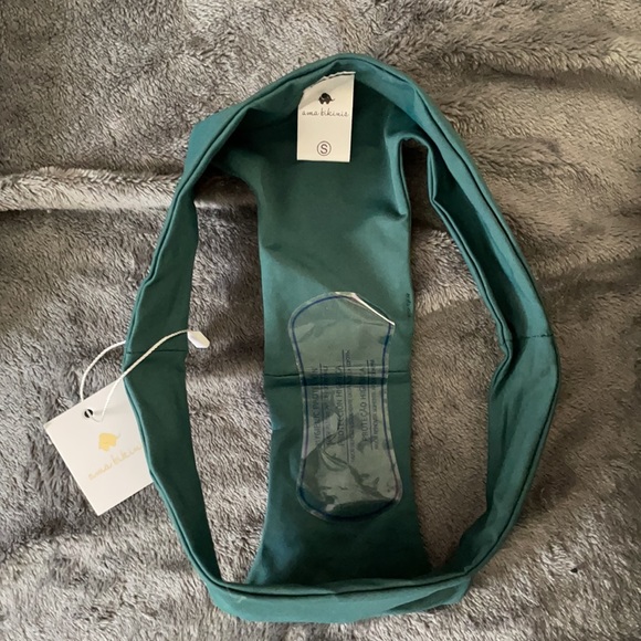 NWT Ama bottoms - Picture 3 of 4